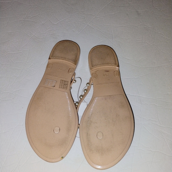 NWOT Stuart Weitzman Goldie Jelly Flip Flop – Poudre‎ | Size 7 ✨ - Picture 2 of 2